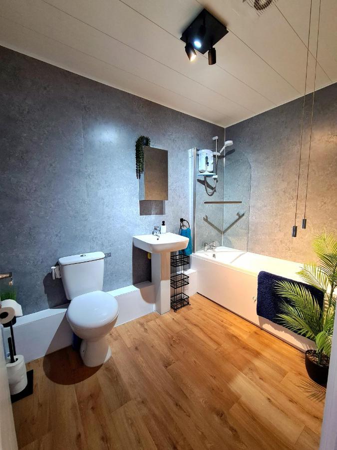 Apartment Vale View: Stylish Dog-friendly Near *