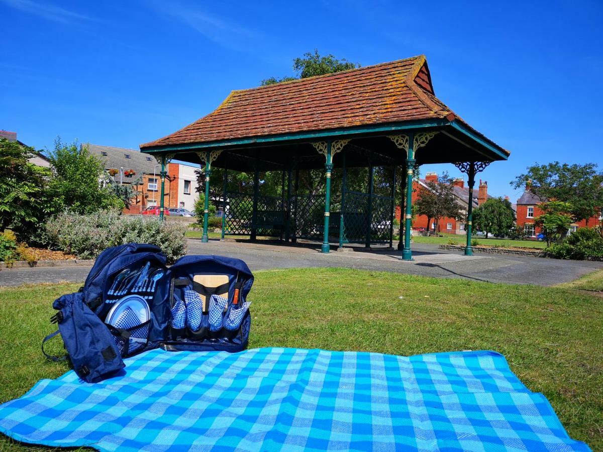 Vale View: Stylish Dog-friendly Near Prestatyn
